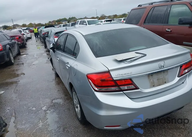 2HGFB2F52DH300127: 38182277