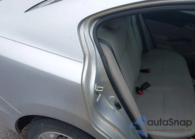 2HGFB2F52DH300127: 38182277