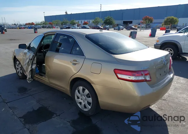 4T1BF3EK4AU070738: 38185626