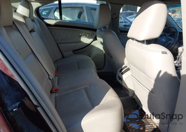 1FAHP2JW0BG114237: 38204927