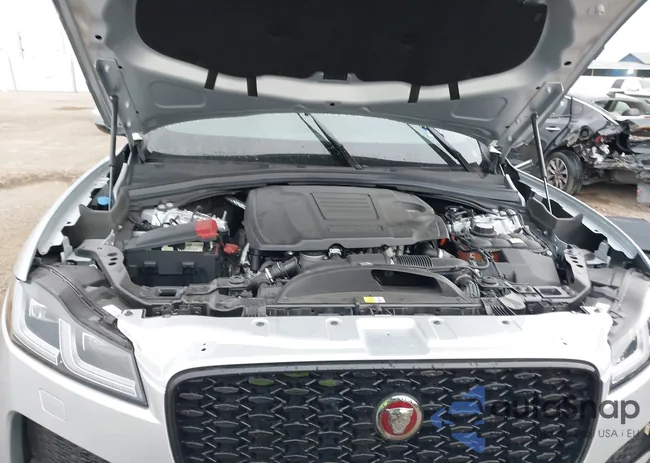 SADCJ2EX2PA715897: 38218301