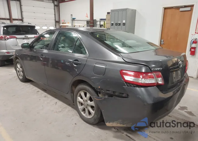 4T4BF3EK3BR200855: 38218671