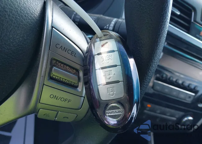 1N4AL3AP5FN360472: 38223210