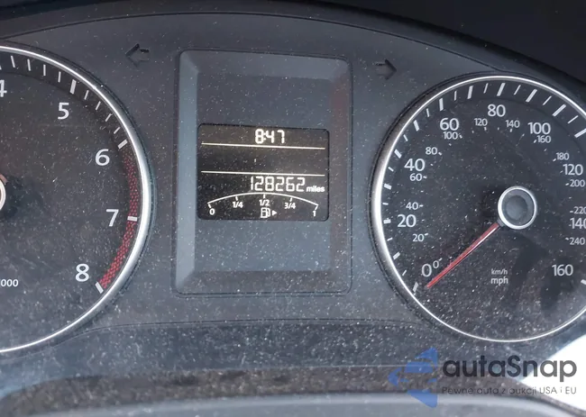 3VWD17AJ0EM411849: 38225252