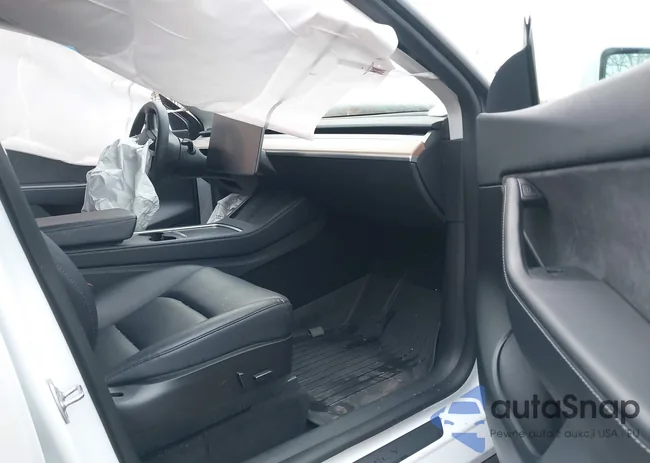 7SAYGDEE7NF369007: 38239101