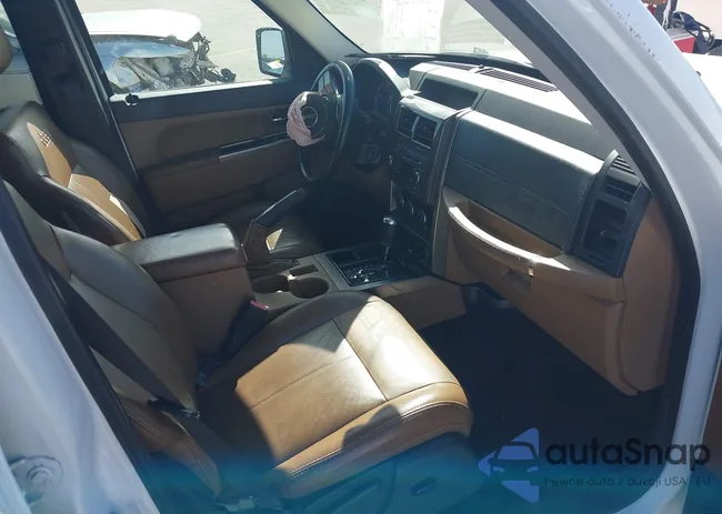 1C4PJLCK8CW107020: 38243045