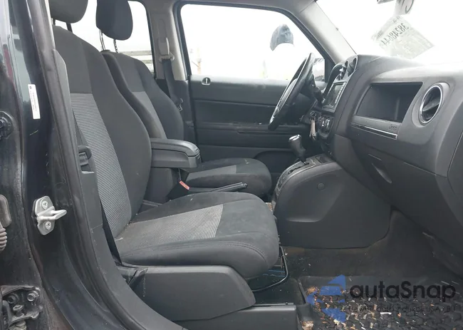 1C4NJRFB2FD105771: 38248644