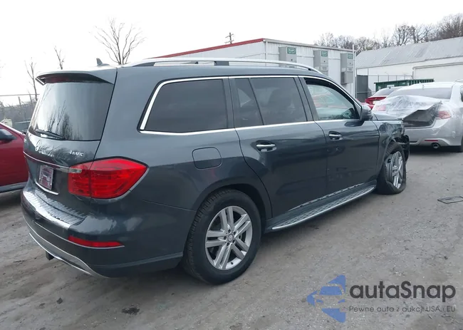 4JGDF7CE3EA435589: 38251315