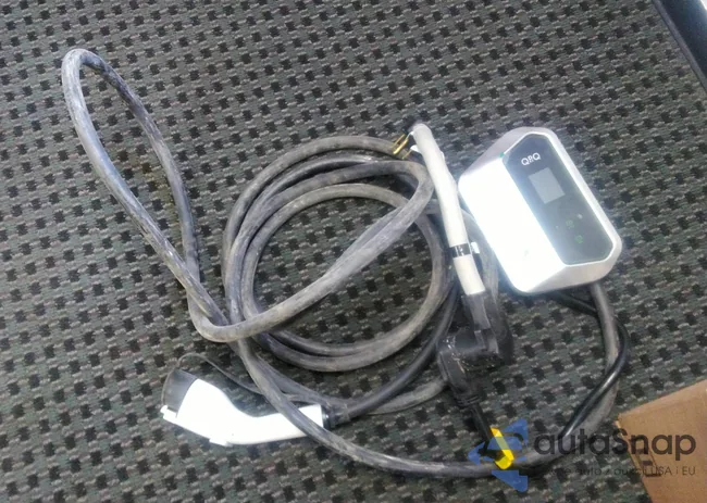 3C6TRVCG2FE503156: 38250813