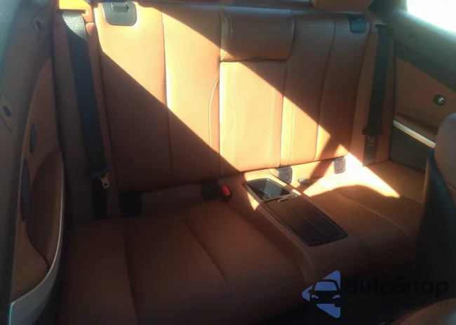 WBA3T3C5XG5A41648: 38250891