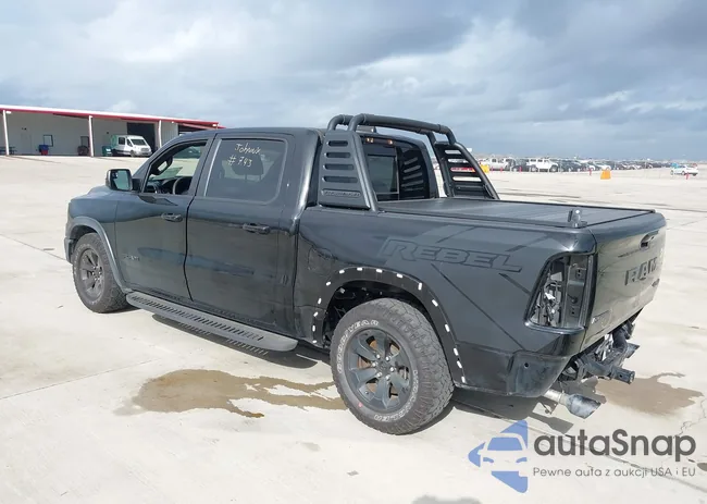 1C6SRFLM9NN104441: 38260846