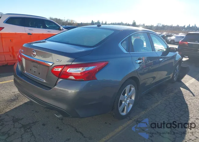 1N4AL3APXHC238916: 38264000