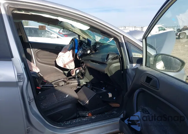 3FADP4BJ2KM106286: 38268519