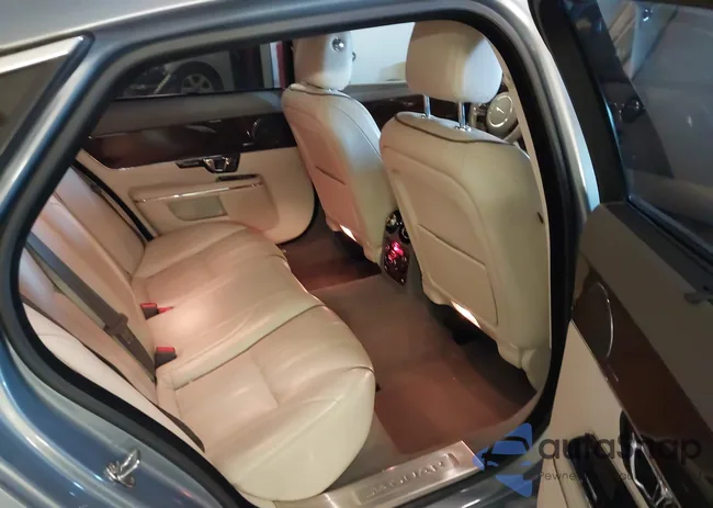 SAJWA2GZ6E8V65659: 38269366