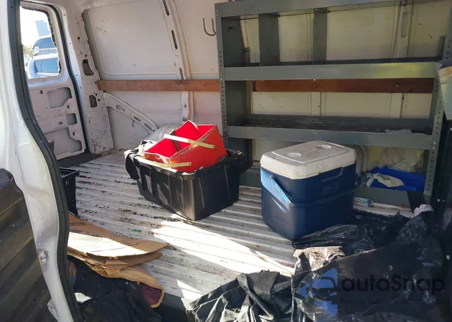 1GTGG25R721903210: 38272695