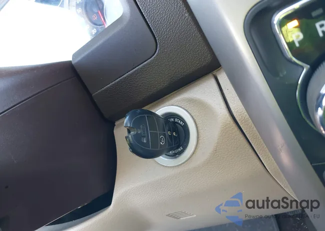 1C6RR7TT2ES465684: 38283564