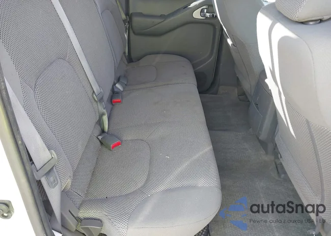 1N6AD0FV9GN727305: 38287386