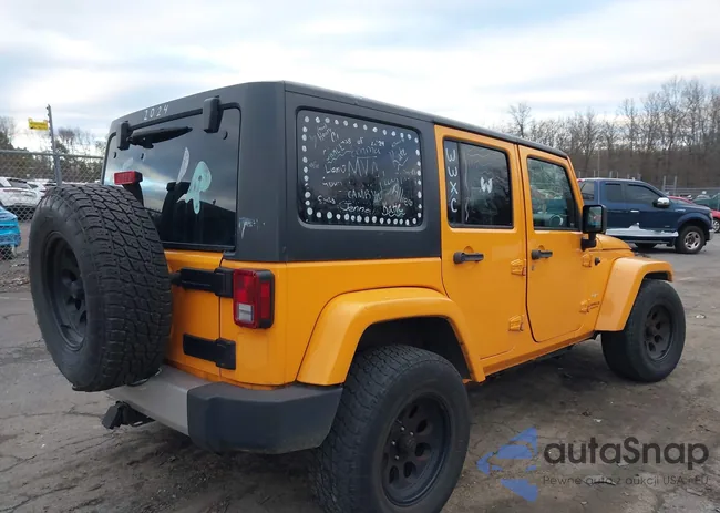 1C4HJWEG5DL560447: 38292537