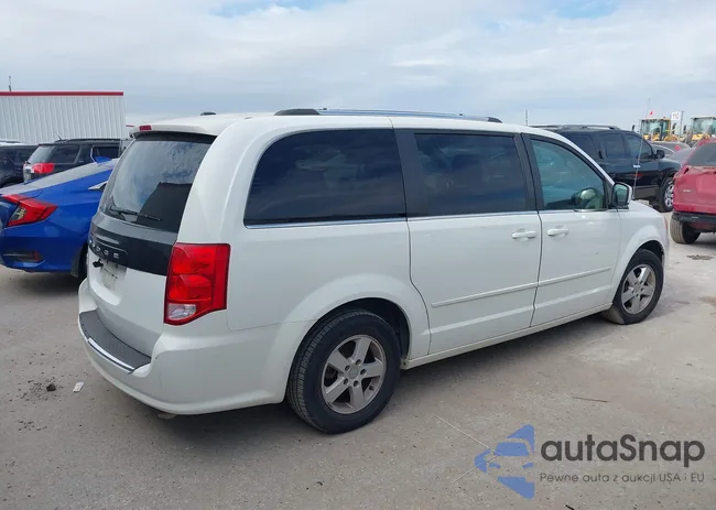 2D4RN5DG9BR646727: 38298335