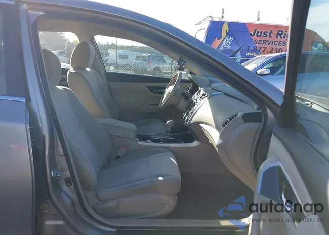 1N4AL3AP3DN543026: 38299011