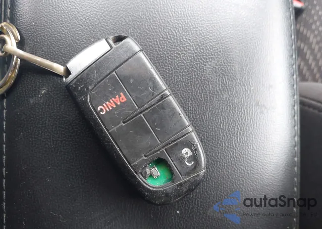 3C4PDDBG3HT592061: 38299155