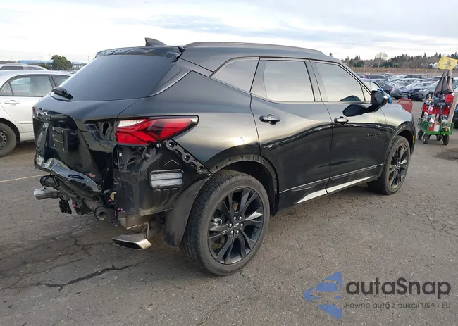 3GNKBKRS0LS547342: 38299970