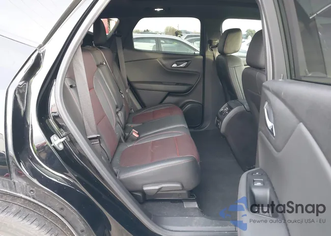 3GNKBKRS0LS547342: 38299970