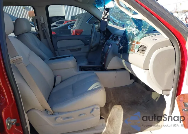 1GNSCBE04DR327966: 38300210