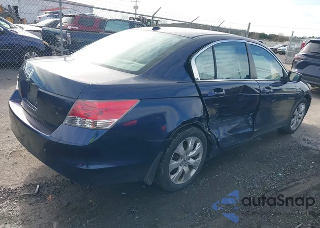 1HGCP26809A055316: 38300752