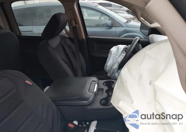 3C6UR4HJ2KG693476: 38303178