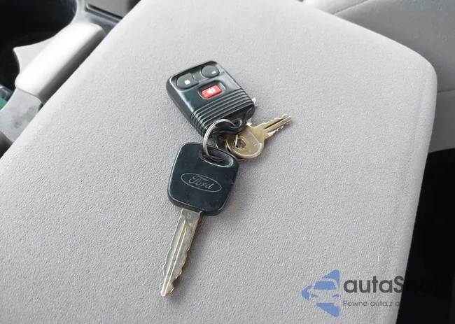 1FTRX17L02NC02805: 38309888