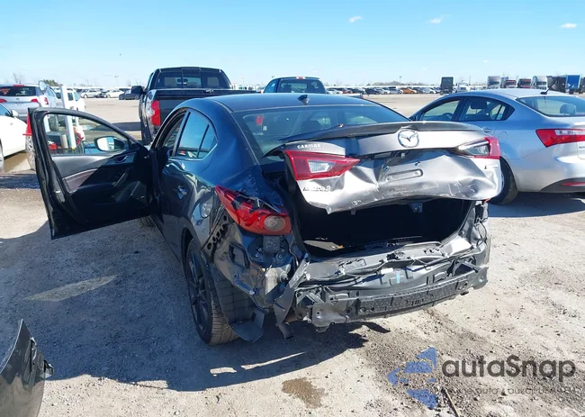 3MZBN1V78HM148831: 38310119