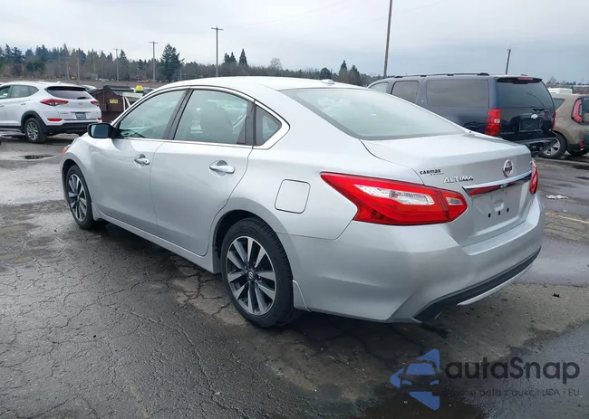 1N4AL3AP3HC269280: 38310435