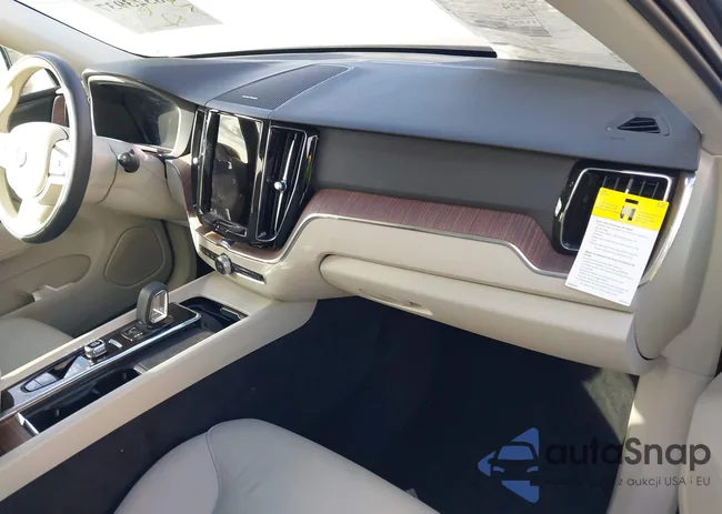 YV4L12RK0N1920946: 38323937