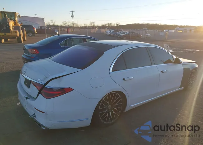 W1K6G7GB3MA041976: 38326403