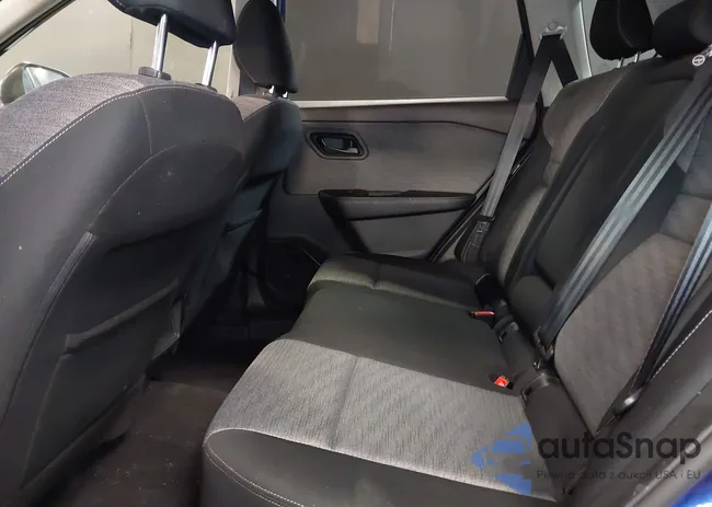 JN8AT3AB5MW210095: 38327698