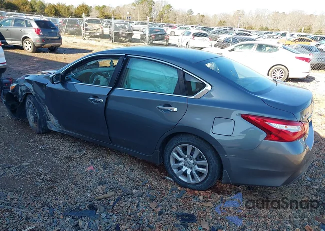 1N4AL3AP1HN327097: 38334585