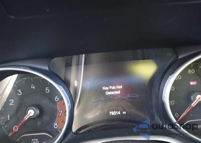 3C4NJDBBXJT176258: 38335781