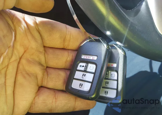 2HGFC3B32LH352203: 38361282