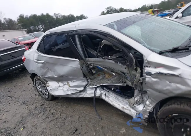 2T1BURHE6FC339801: 38365700