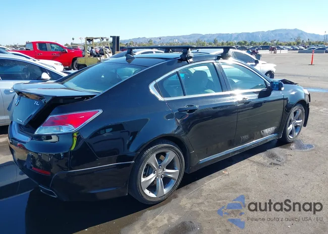 19UUA9F5XDA003933: 38374668