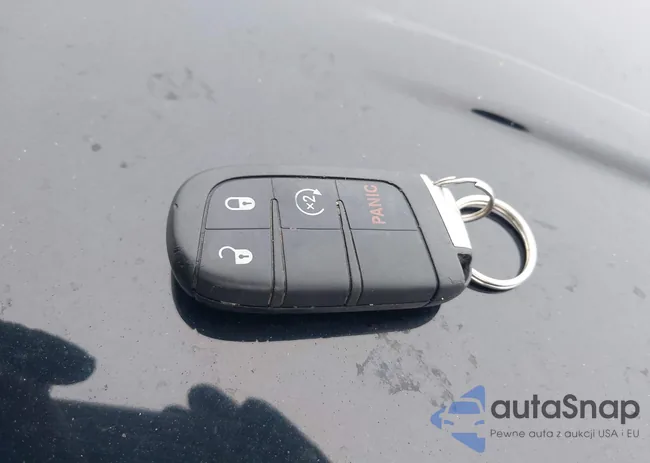 3C4NJDBB2JT313323: 38374273