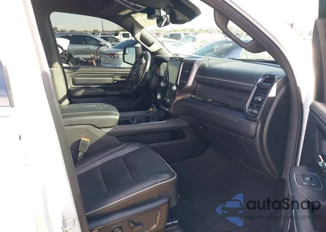 1C6SRFHT3NN348554: 38377745