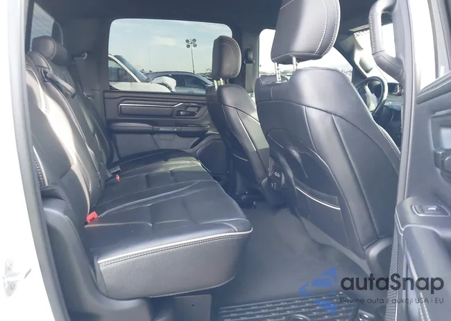 1C6SRFHT3NN348554: 38377745