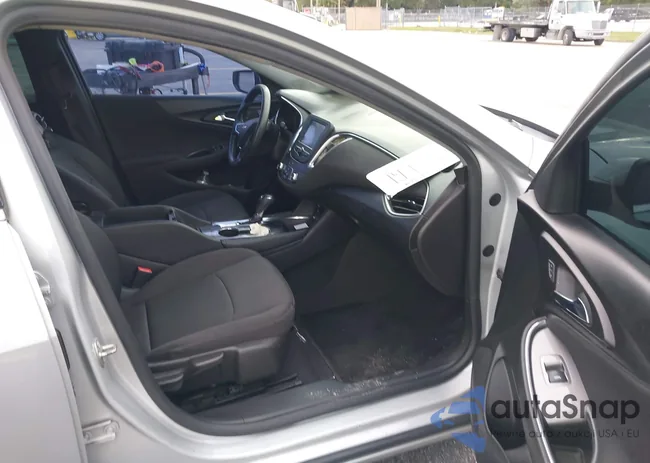 1G1ZE5ST7HF157989: 38384810