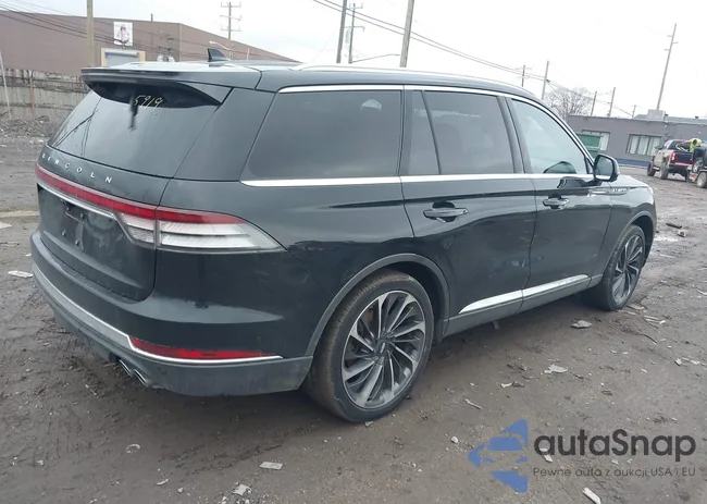 5LM5J7XC8LGL15919: 38388585