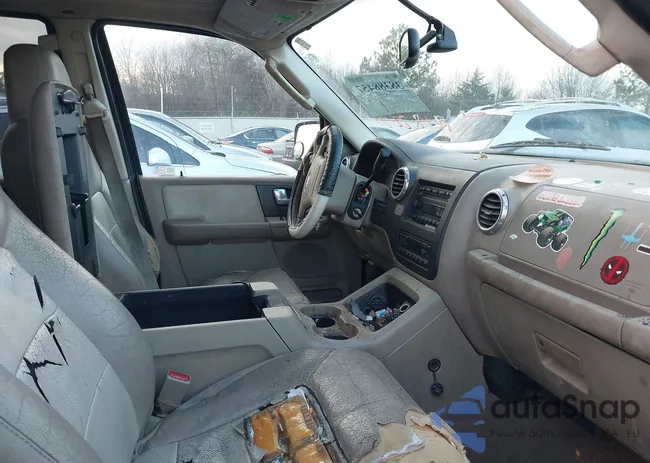 1FMFU17L43LB82062: 38388457