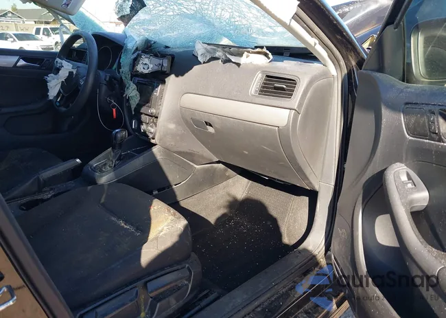 3VW2B7AJ2HM393394: 38391516