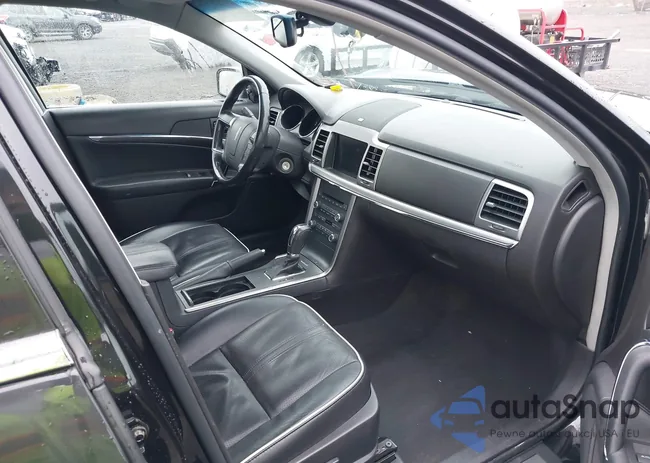 3LNHL2JC2BR761139: 38394926