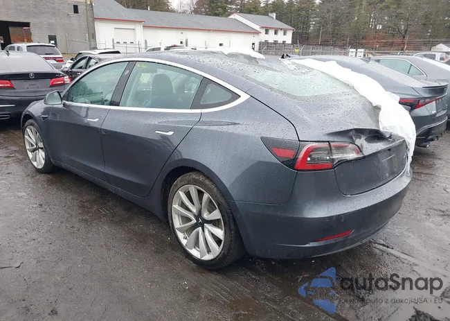 5YJ3E1EB2JF087109: 38396897